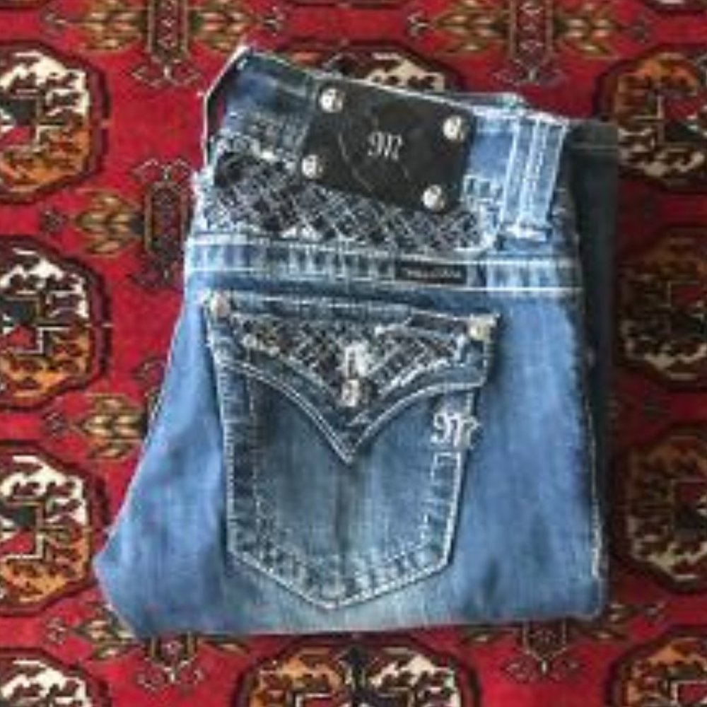 MISS ME Rhinestone & Silver Stitch Pocket Jeans